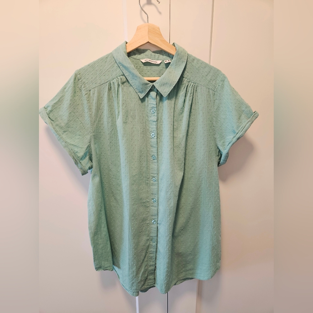 Mint Green Detailed Short Sleeve T- Shirt